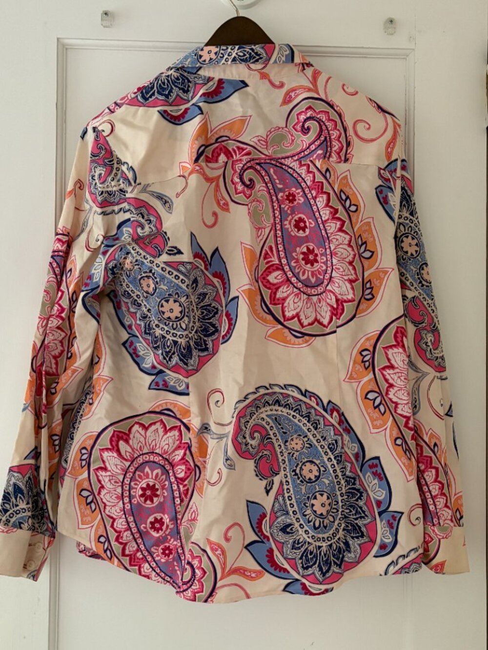 Chico's No-Iron Paisley Sateen Button-Up Shirt Size 12-14 Chico's size 2 - Picture 3 of 8
